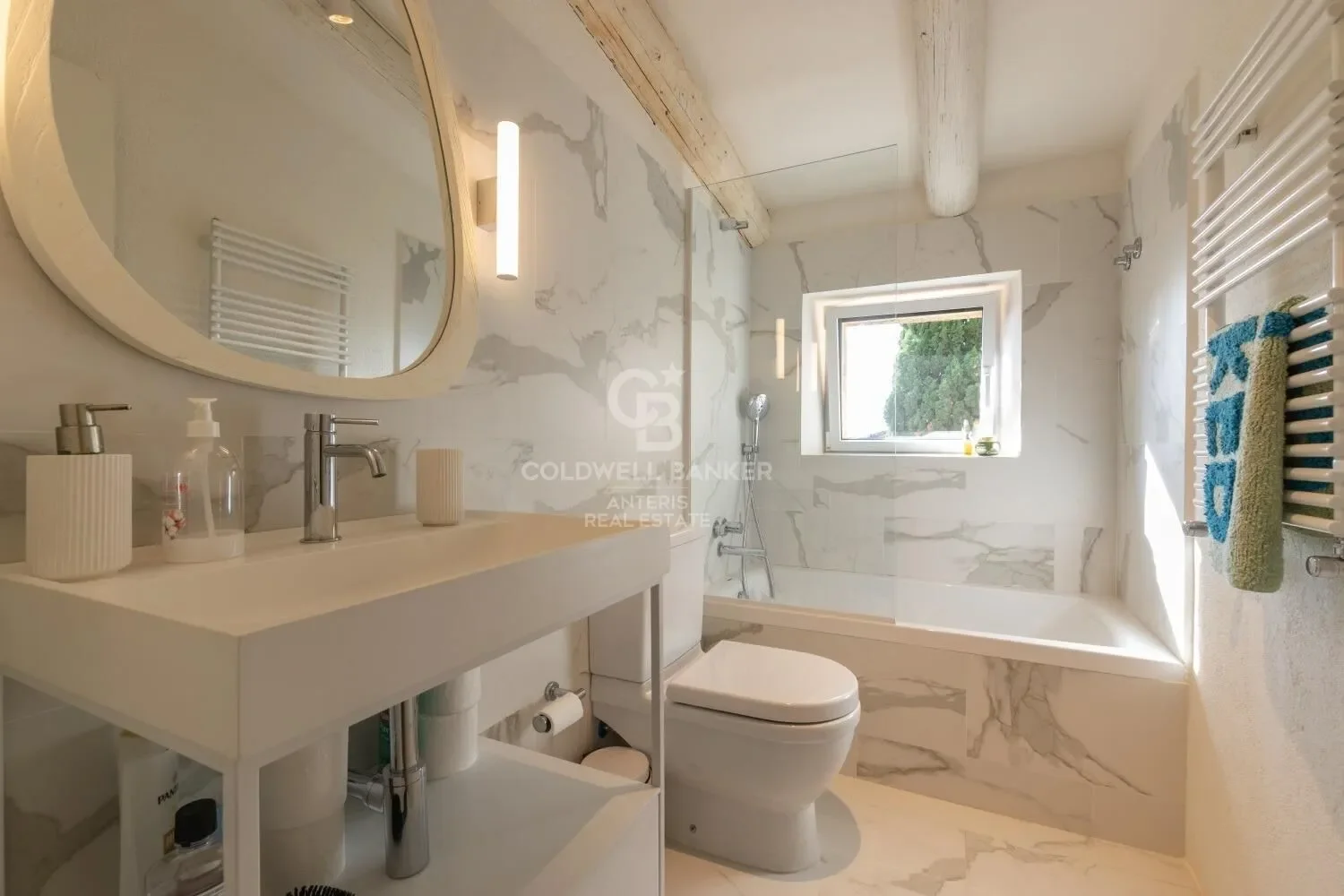 Gallery photo 3