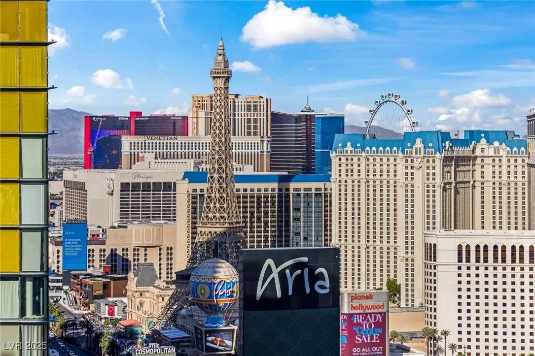 3750 Las Vegas Boulevard 2808, Las Vegas, Nevada, United States. - Photo 30