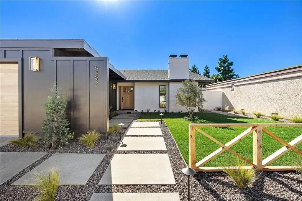 5392 Sierra Roja Road, Irvine, California, United States. - Photo 9