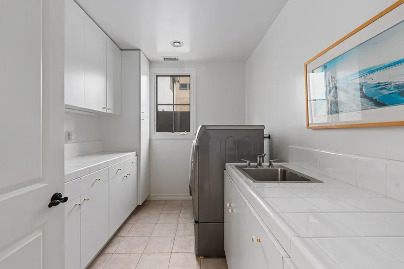 1002 5th Street , Hermosa Beach, CA 90254, Hermosa Beach, California, United States. - Photo 12
