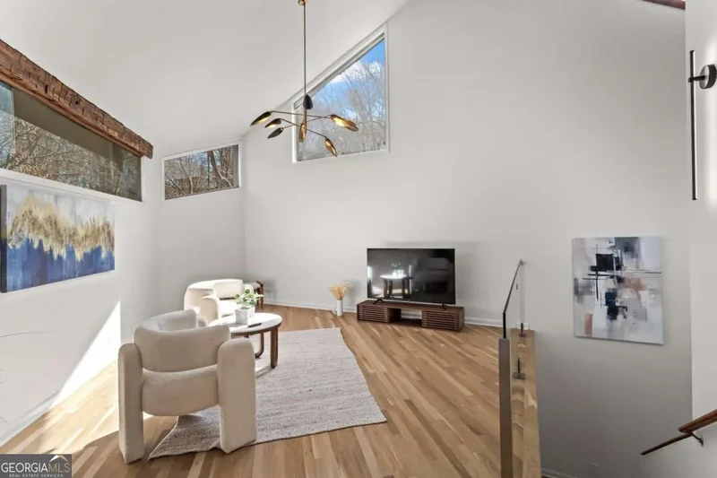 120 Laurel Drive NE, Atlanta, GA 30342, Atlanta, Georgia, United States. - Photo 36
