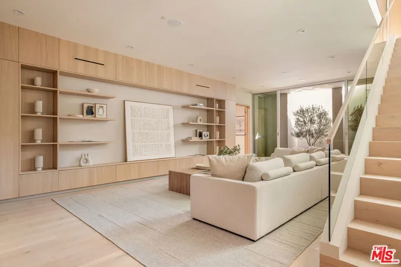 634 Moreno Avenue, Los Angeles, California, United States. - Photo 25