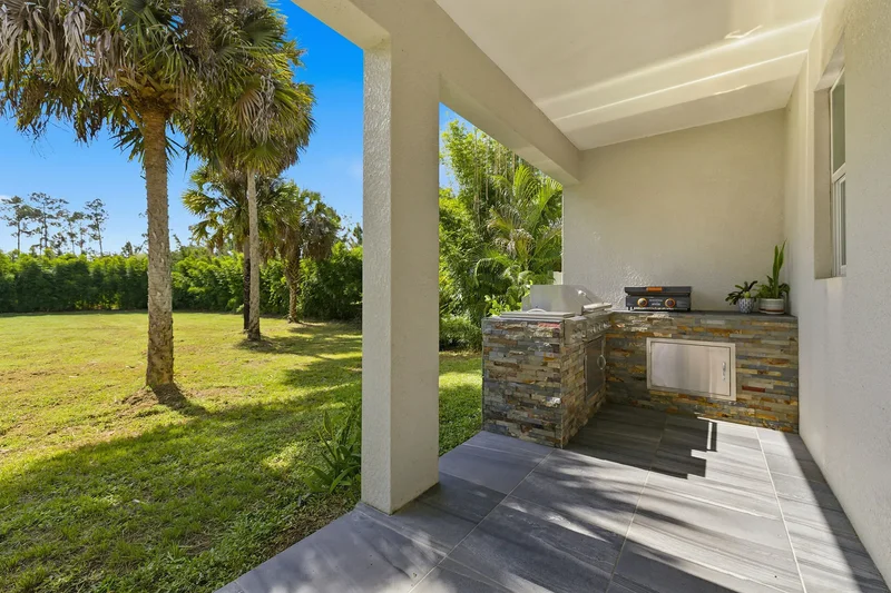 3380 4th Avenue NE, Naples, FL 34120, Naples, Florida, United States. - Photo 11