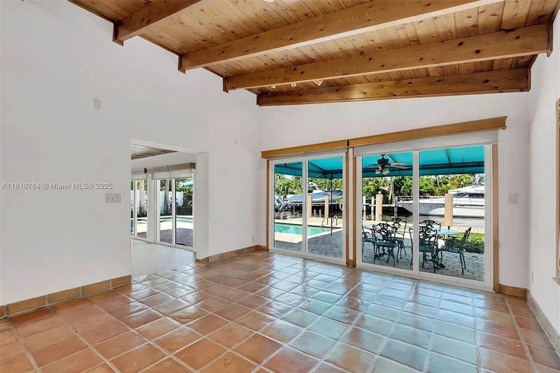 325 Bontona Ave, Fort Lauderdale, Florida, United States. - Photo 11