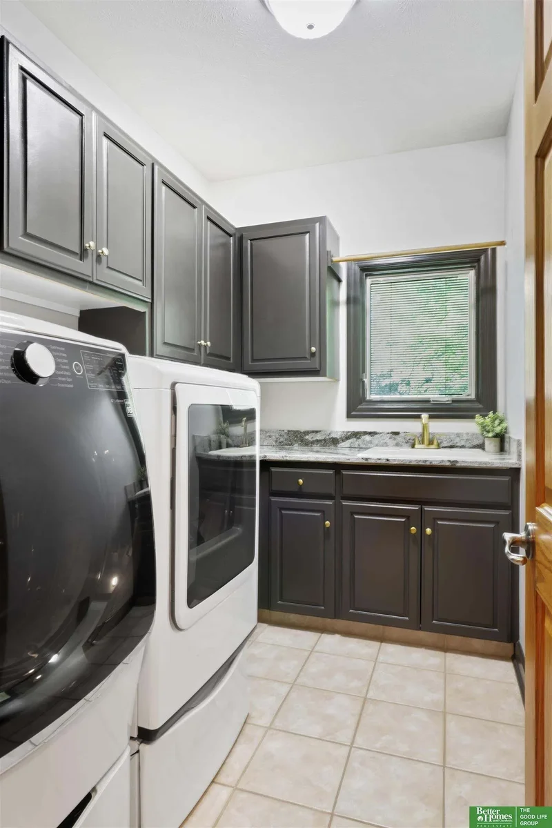 21085 Abbey Road, Council Bluffs, IA 51503, Council Bluffs, Iowa, United States. - Photo 16