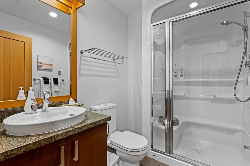 3270 Village Way 304, Sun Peaks, British Columbia, Canada. - Photo 18