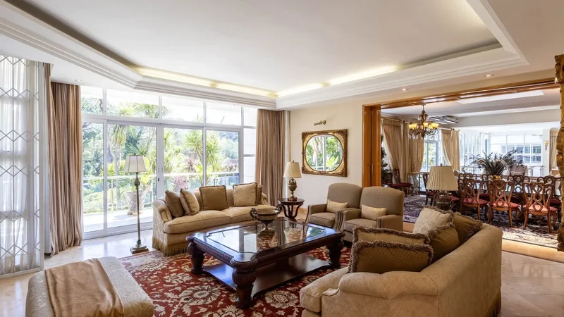 6 Hohenhort Avenue, Constantia, Cape Town, SOUTH AFRICA, Cape Town, Western Cape, South Africa. - Photo 2