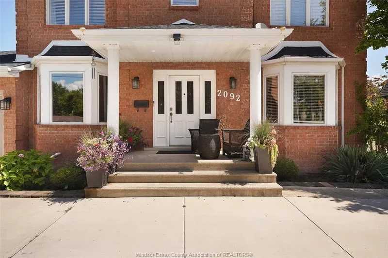 2092 Lesperance, Tecumseh, ON N8N 2N4, Tecumseh, Ontario, Canada. - Photo 3