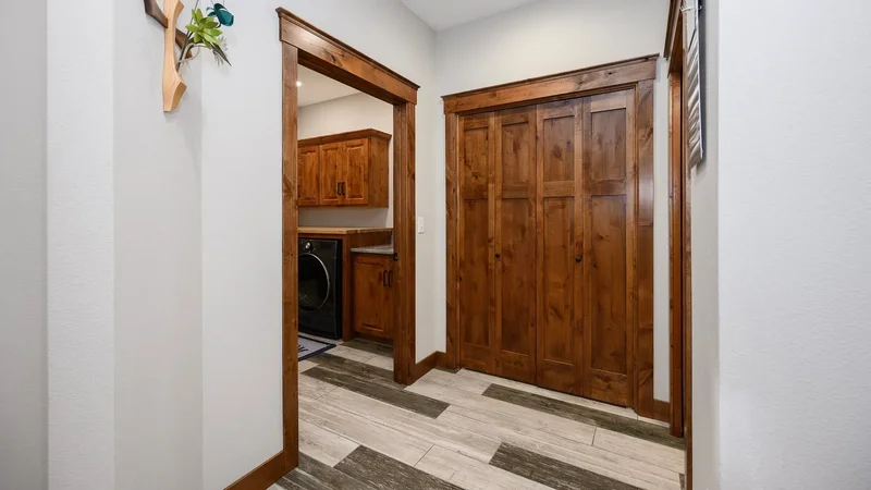 6209 Misty Waters Drive, Bismarck, ND 58503, Bismarck, North Dakota, United States. - Photo 20