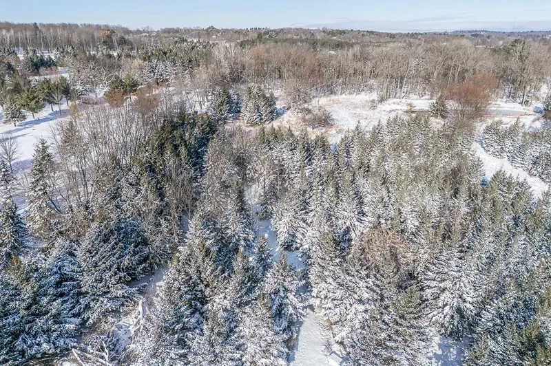 E8130 Flease Road , 2, New London, WI 54961-8021, New London, Wisconsin, United States. - Photo 9