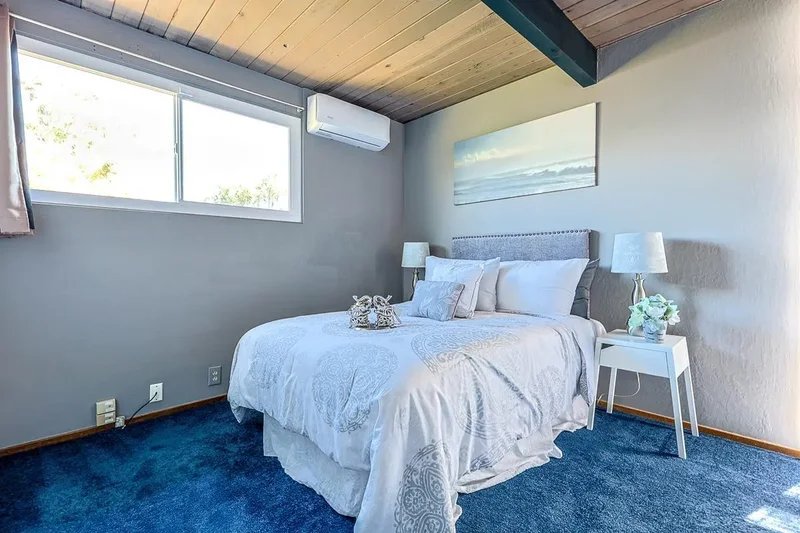 Single Family Residence in Foster City