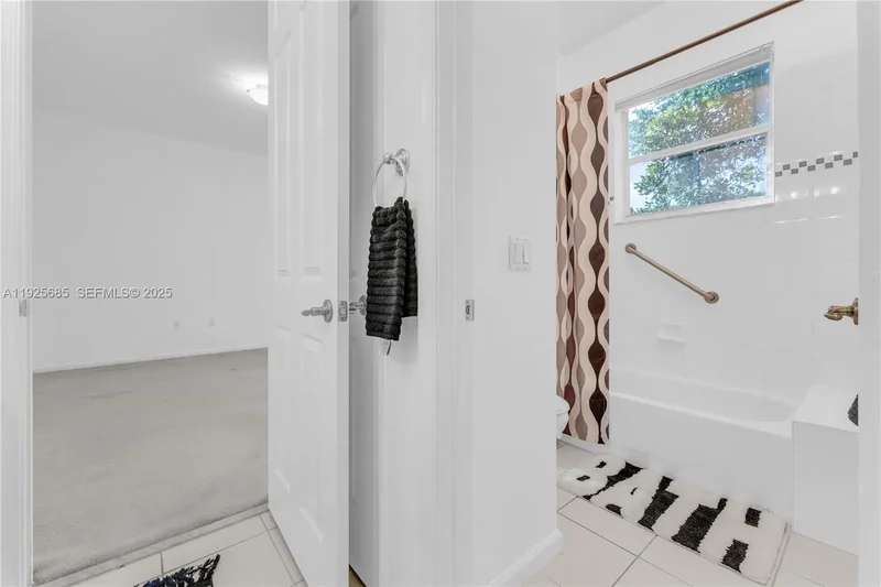 13890 SW 41st St, Davie, FL, 33330, USA, Davie, Florida, United States. - Photo 73
