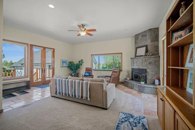 67076 Sunburst Street, Bend, Oregon, United States. - Photo 41