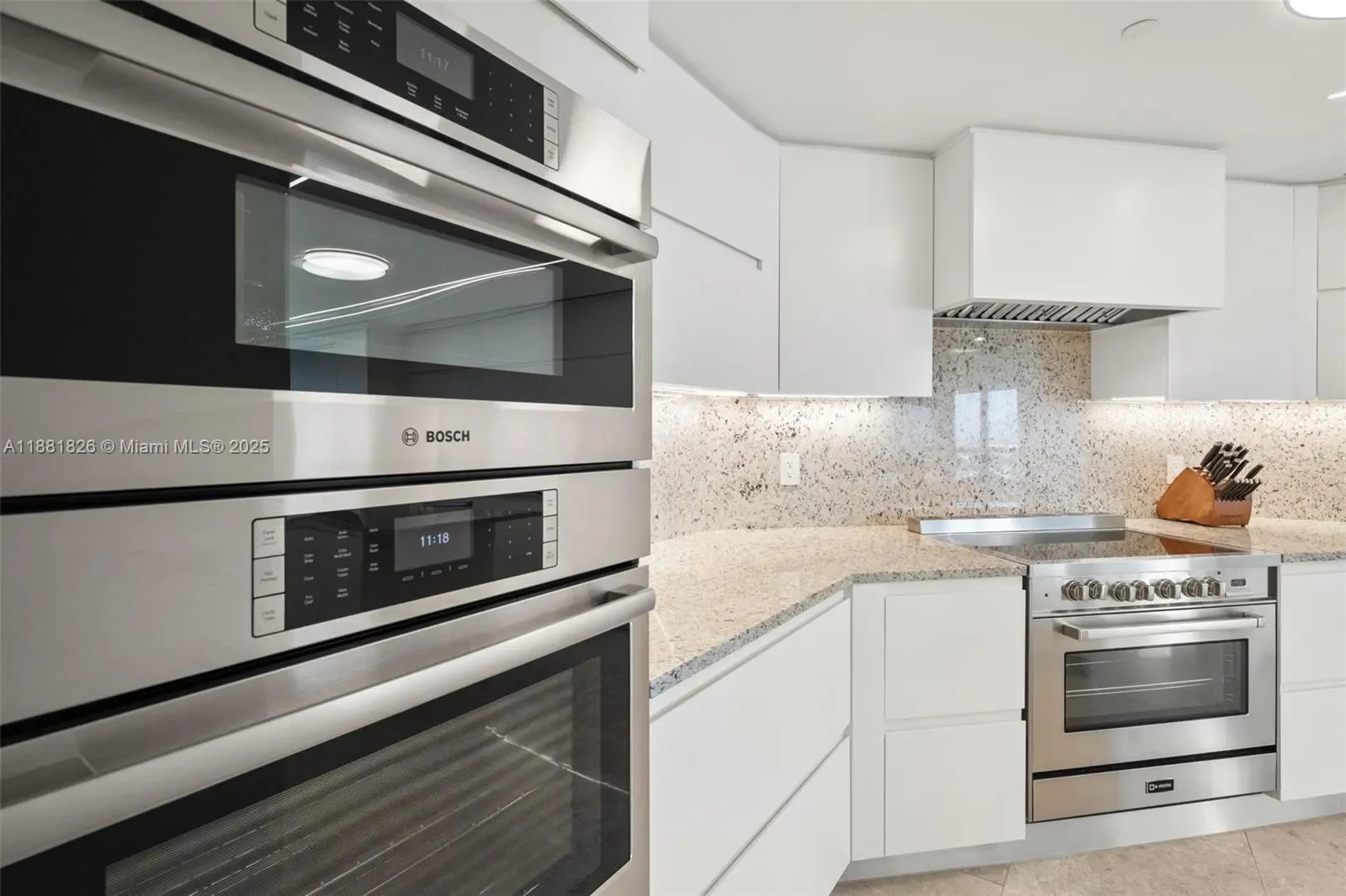 1643 Brickell Ave 4102, Miami, Florida, United States. - Photo 11