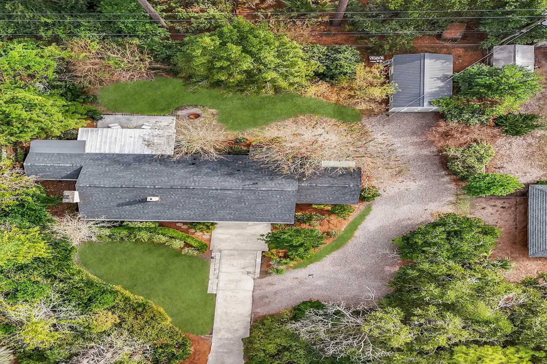 Exterior photo 9