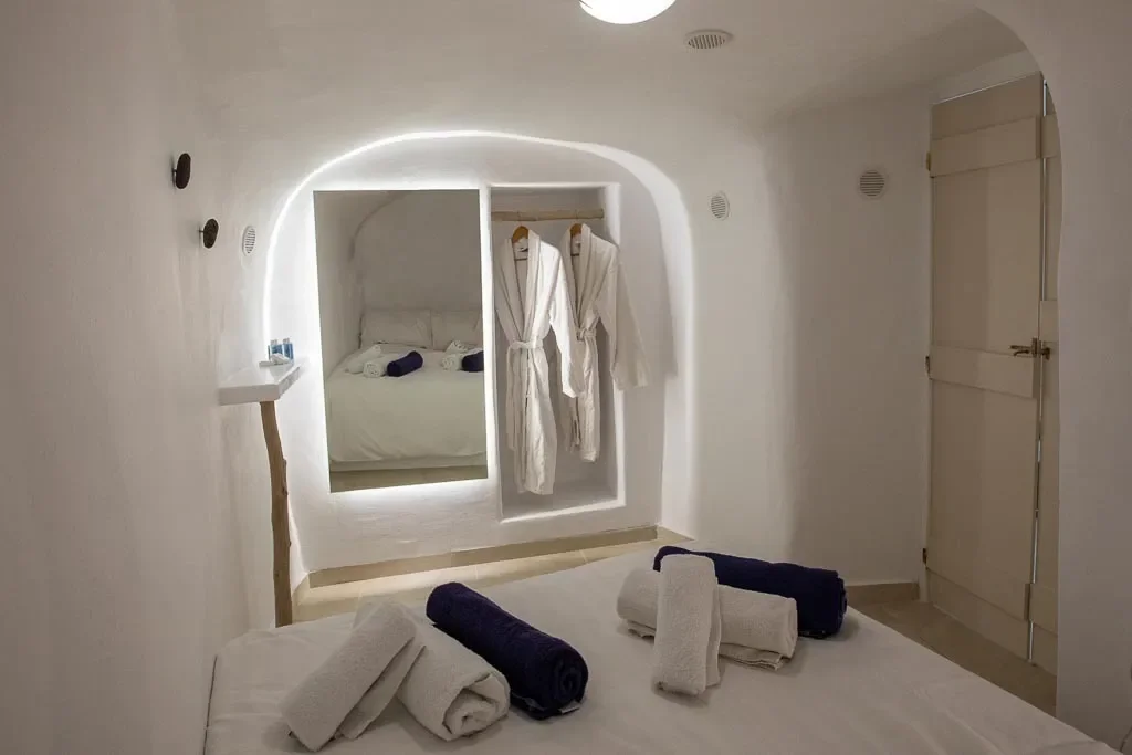 Santorini 847 00, Greece, Thira, Aegean, Greece. - Photo 31