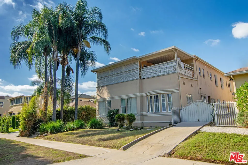 461 N Vista Street, Los Angeles, California, United States. - Photo 16