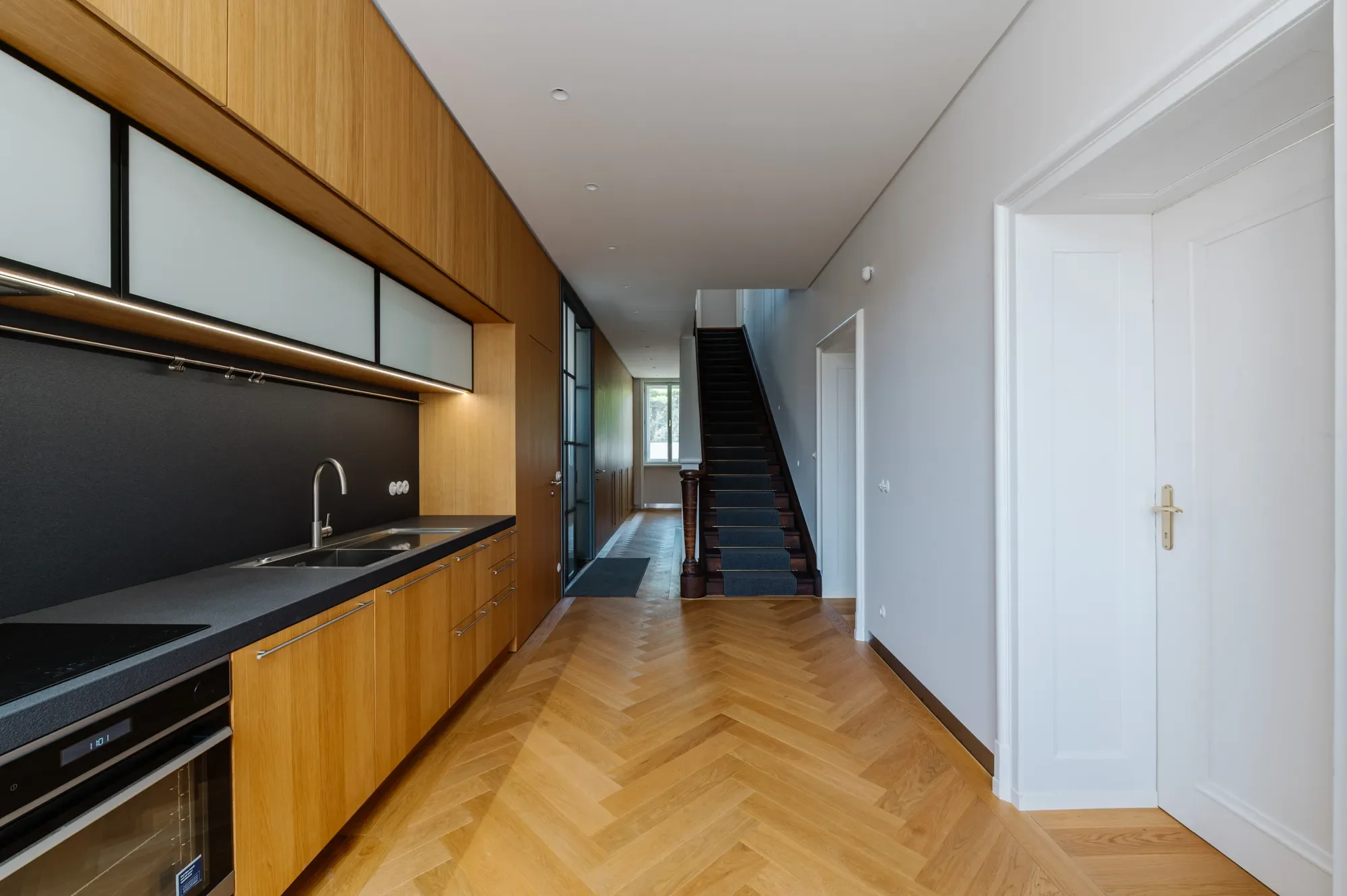 Gallery photo 9