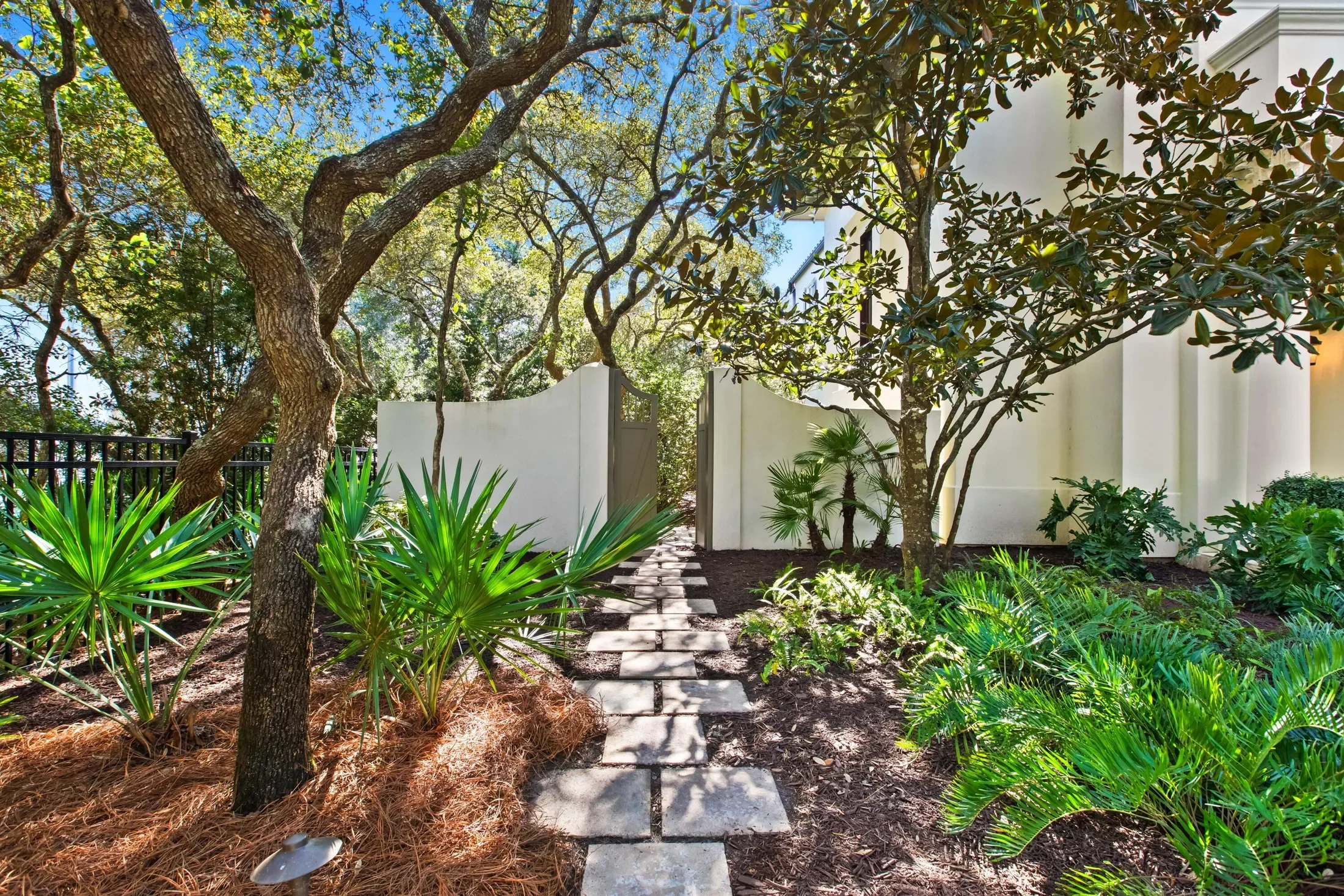 Gallery photo 8