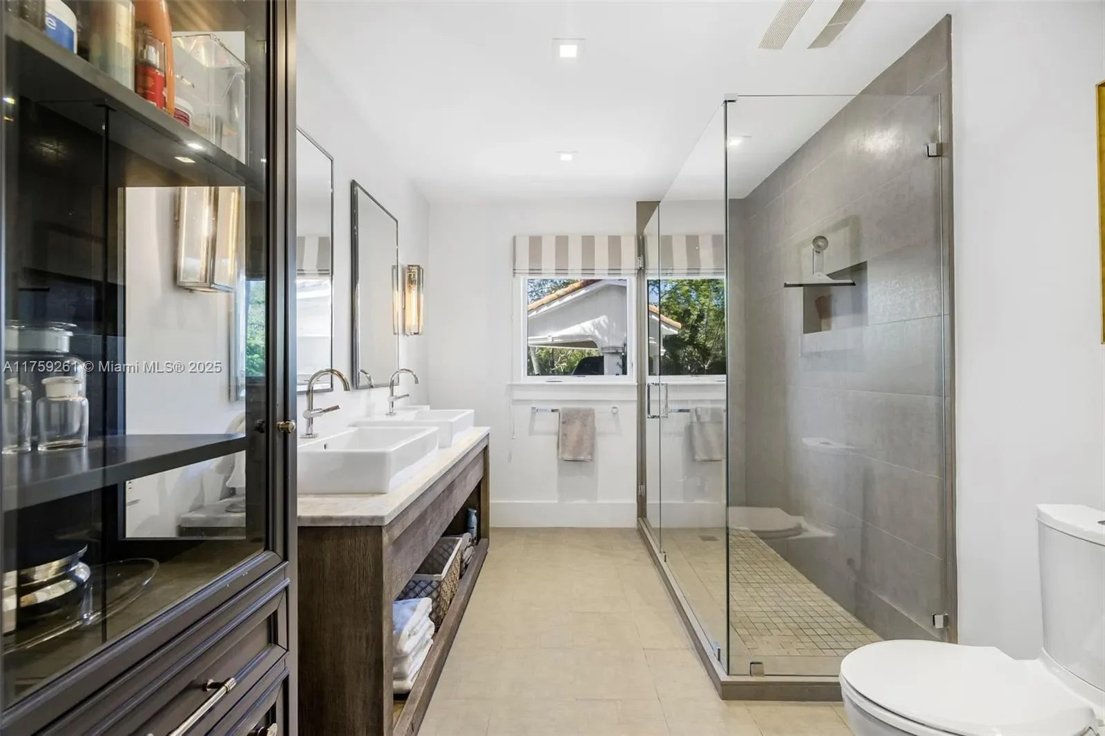 1117 Bella Vista Ave, Coral Gables, Florida, United States. - Photo 14