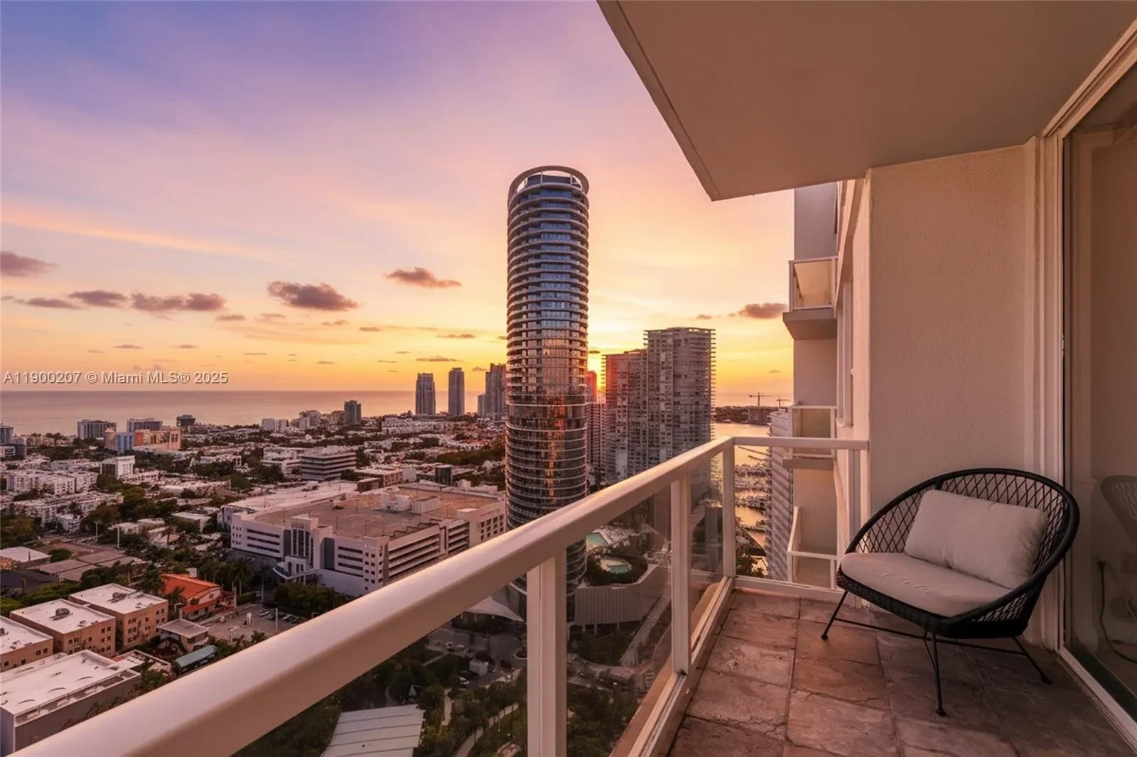 650 West Ave PH12, Miami Beach, Florida, United States. - Photo 25