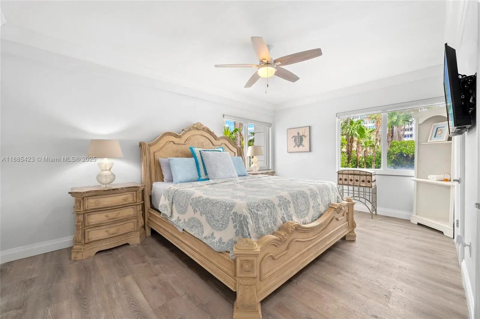 2910 N Surf Rd, Hollywood, Florida, United States. - Photo 9