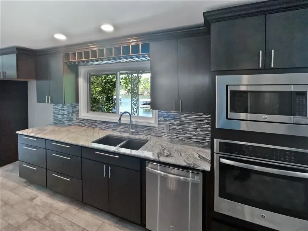 6095 Blackberry Lane, Buford, Georgia, United States. - Photo 2