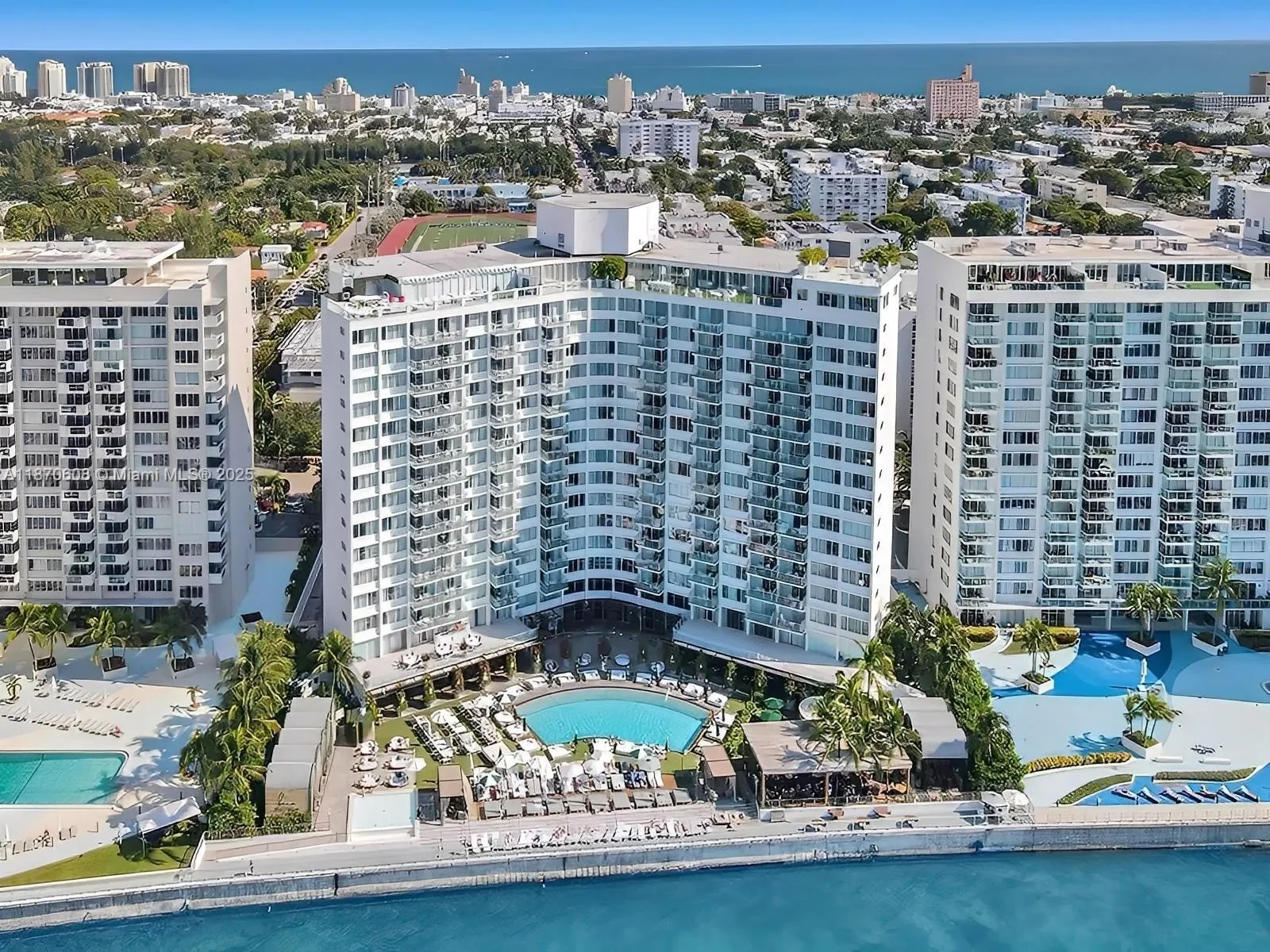 1100 West  Ave 1024, Miami Beach, Florida, United States. - Photo 9