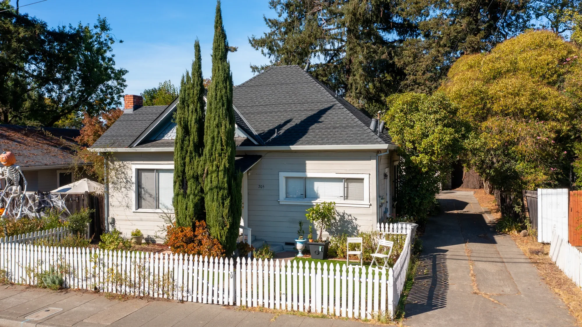 705 Tupper Street , Santa Rosa, CA 95404, Santa Rosa, California, United States. - Photo 2