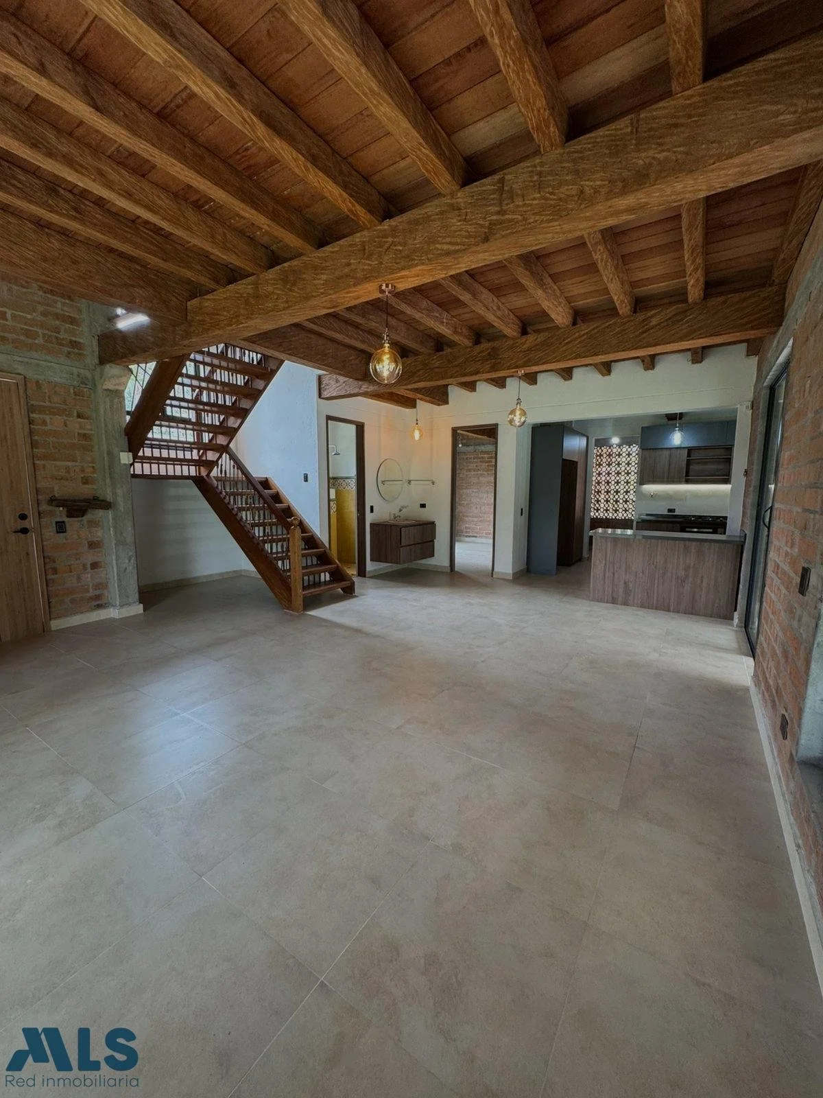 Gallery photo 2