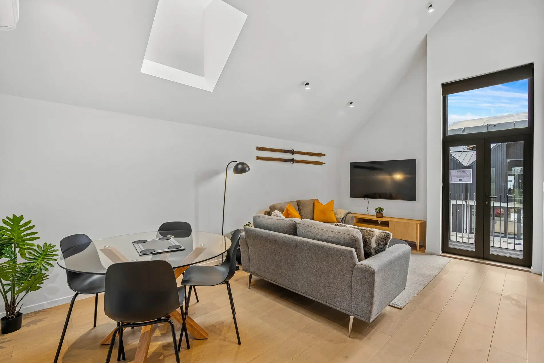 Gallery photo 4