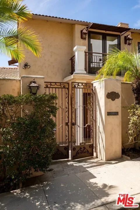 6930 Oporto Drive, Los Angeles, California, United States. - Photo 20