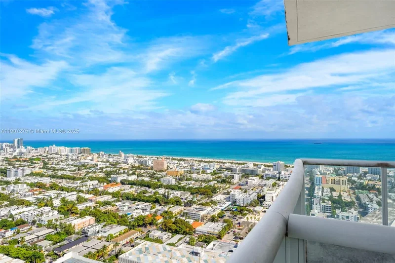 450 Alton Rd PH 4104, Miami Beach, Florida, United States. - Photo 20