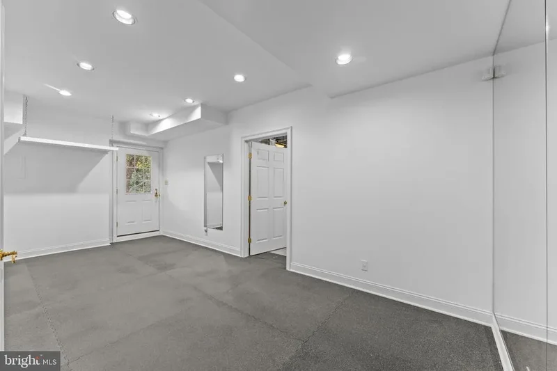 841 MT MORO RD ROAD, VILLANOVA, PA 19085, Villanova, Pennsylvania, United States. - Photo 9