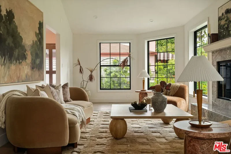 851 Dickson Street, Marina del Rey, California, United States. - Photo 6