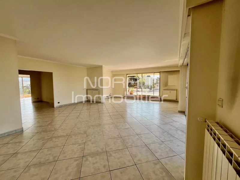 31 Avenue Cap de Croix, Nice, Provence-Alpes-Côte d'Azur, France. - Photo 5