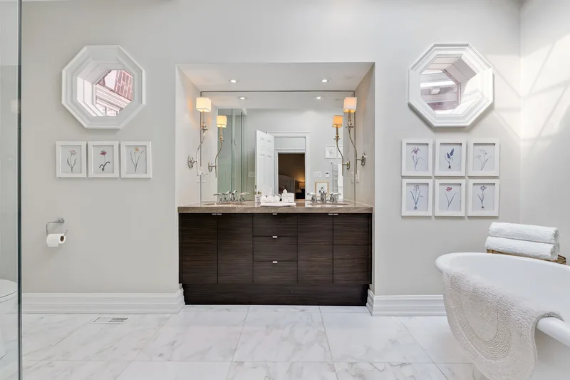 71 Chestnut Park Rd, Toronto, ON M4W 1W7, Toronto, Ontario, Canada. - Photo 6