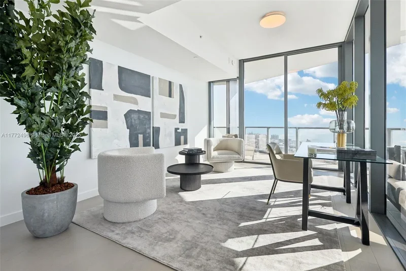 501 West Ave 4201/05, Miami Beach, Florida, United States. - Photo 34