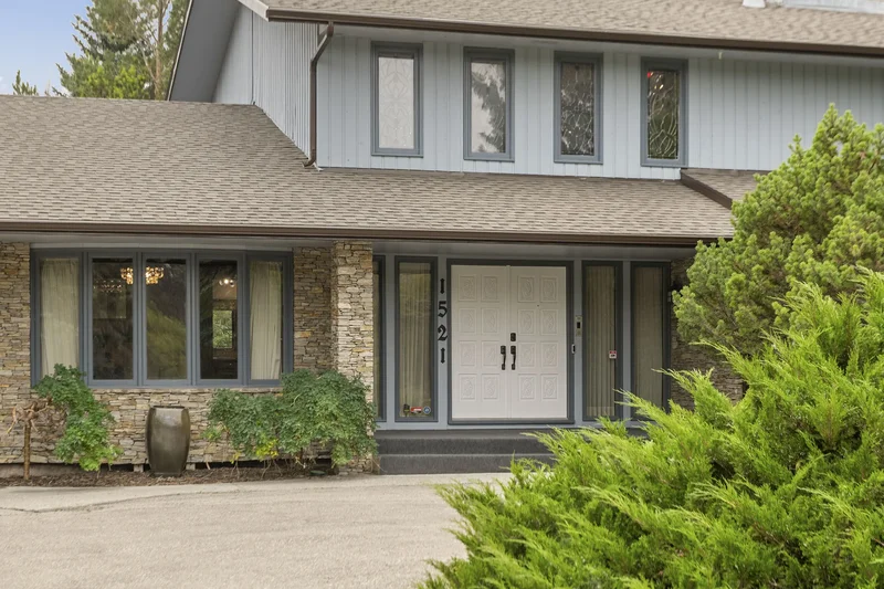 1521 92 Avenue SW, Calgary, AB T2V 5C9, Calgary, Alberta, Canada. - Photo 8