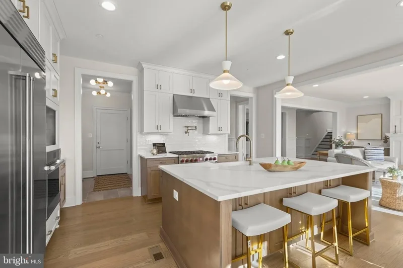 4714 ESSEX AVE, CHEVY CHASE, MD, 20815, USA, Chevy Chase, Maryland, United States. - Photo 14
