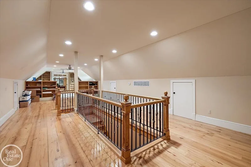 5350 Brewster, Oakland Township, MI, 48306, USA, Rochester, Michigan, United States. - Photo 53
