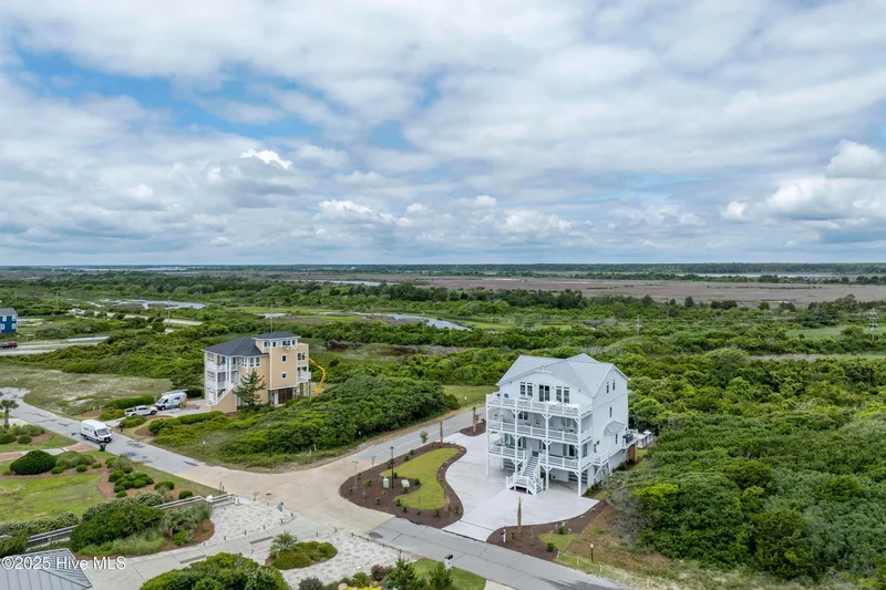145 Oceanview Lane, North Topsail Beach, NC 28460, North Topsail Beach, North Carolina, United States. - Photo 48