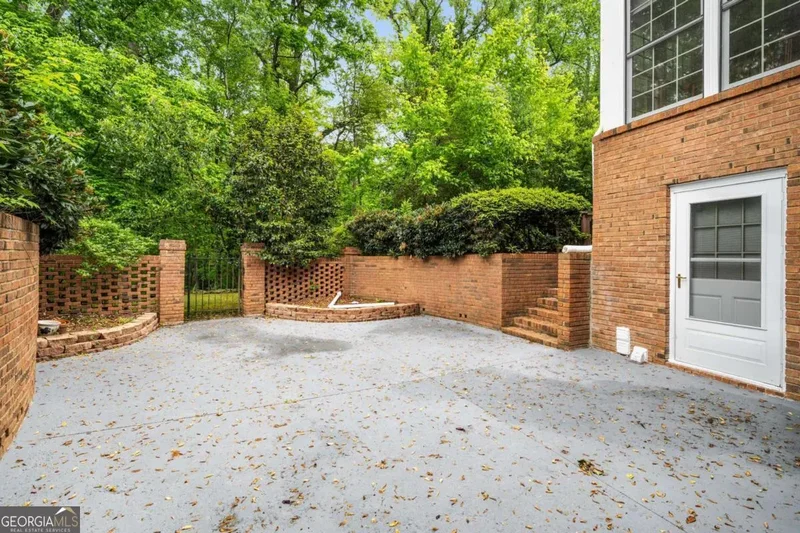6040 Neely Farm Drive, Peachtree Corners, GA 30092, Peachtree Corners, Georgia, United States. - Photo 64