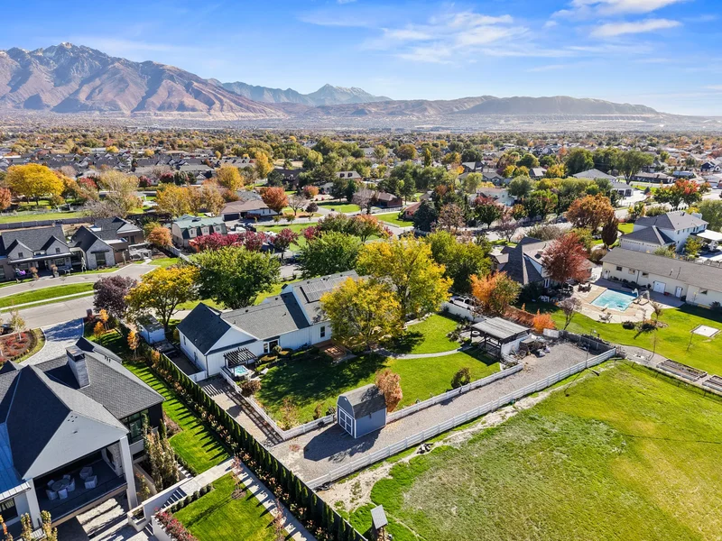 11666 S GOLD DUST DR, South Jordan, Utah, United States. - Photo 58