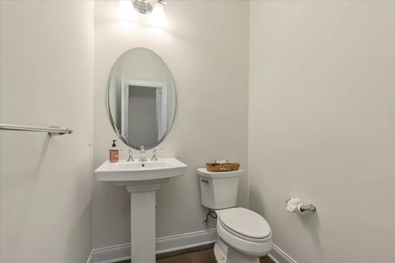 11 Jansky Drive, Holmdel, NJ 07733, Holmdel, New Jersey, United States. - Photo 19