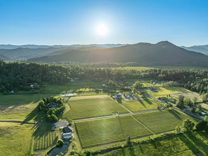 5719 Jerome Prairie, Grants Pass, OR, 97527, USA, Grants Pass, Oregon, United States. - Photo 81