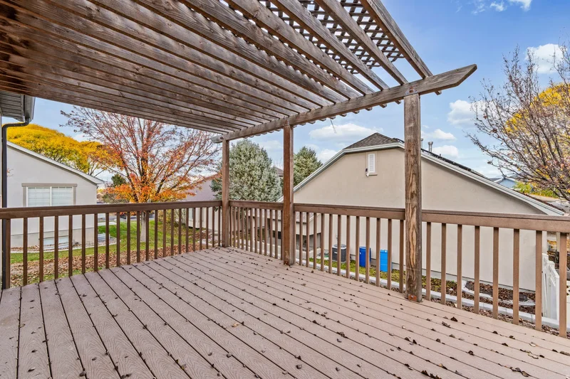 53 W Lake View Terrace Rd, Saratoga Springs, UT 84045, Saratoga Springs, Utah, United States. - Photo 36
