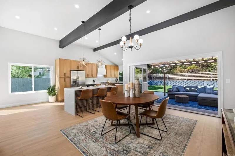 10594 Rookwood Drive, San Diego, California, United States. - Photo 38