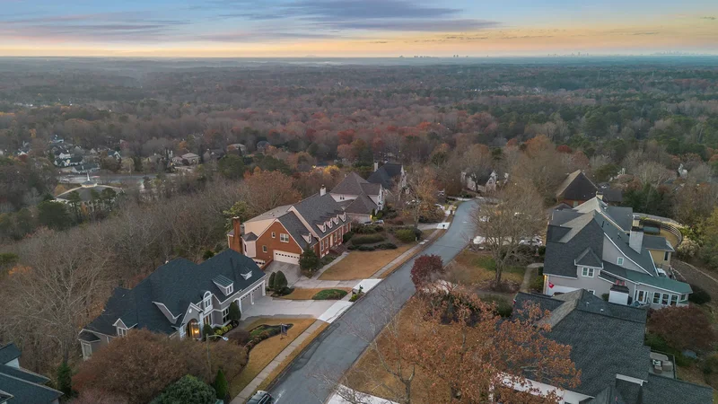 4302 Highborne Drive, Marietta, GA 30066, Marietta, Georgia, United States. - Photo 48