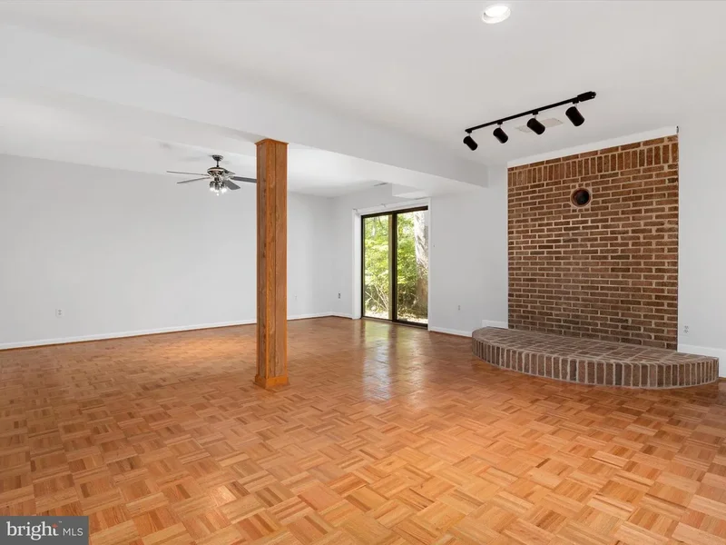 812 Richardson Dr, Harwood, Maryland, United States. - Photo 40
